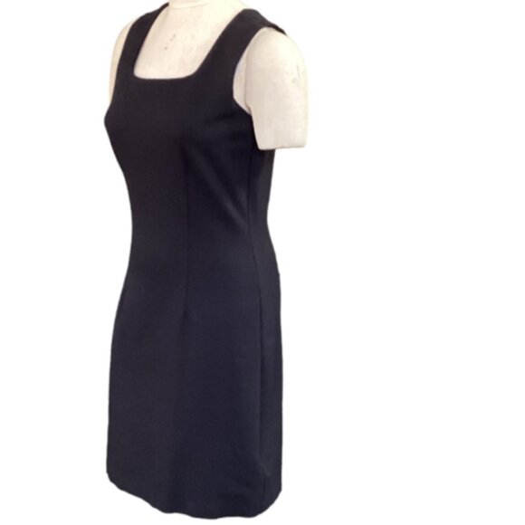 Isabella Bird Sz M Sleeveless Square Neck Fitted Black Dress LBD Minimalist 24P - Picture 3 of 7